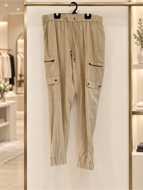 Banana Republic Casual Cargo Joggers - Beige